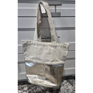 new with tag Charming Charlie Women's Tote Bag Handbag Purse